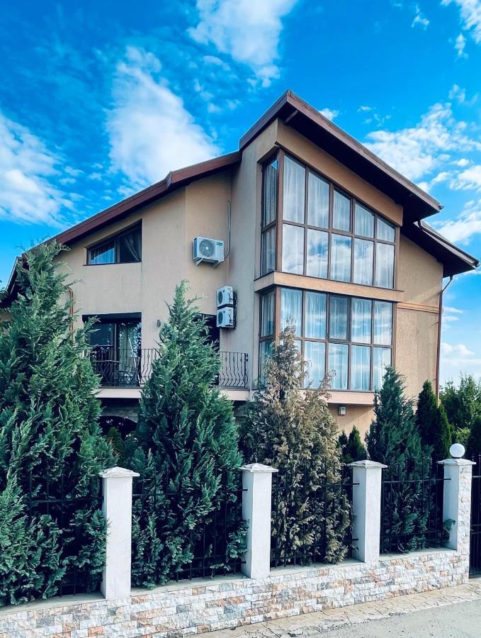 Ami Residence Bucharest Airport,Therme&Free Parking 오토페니 외부 사진
