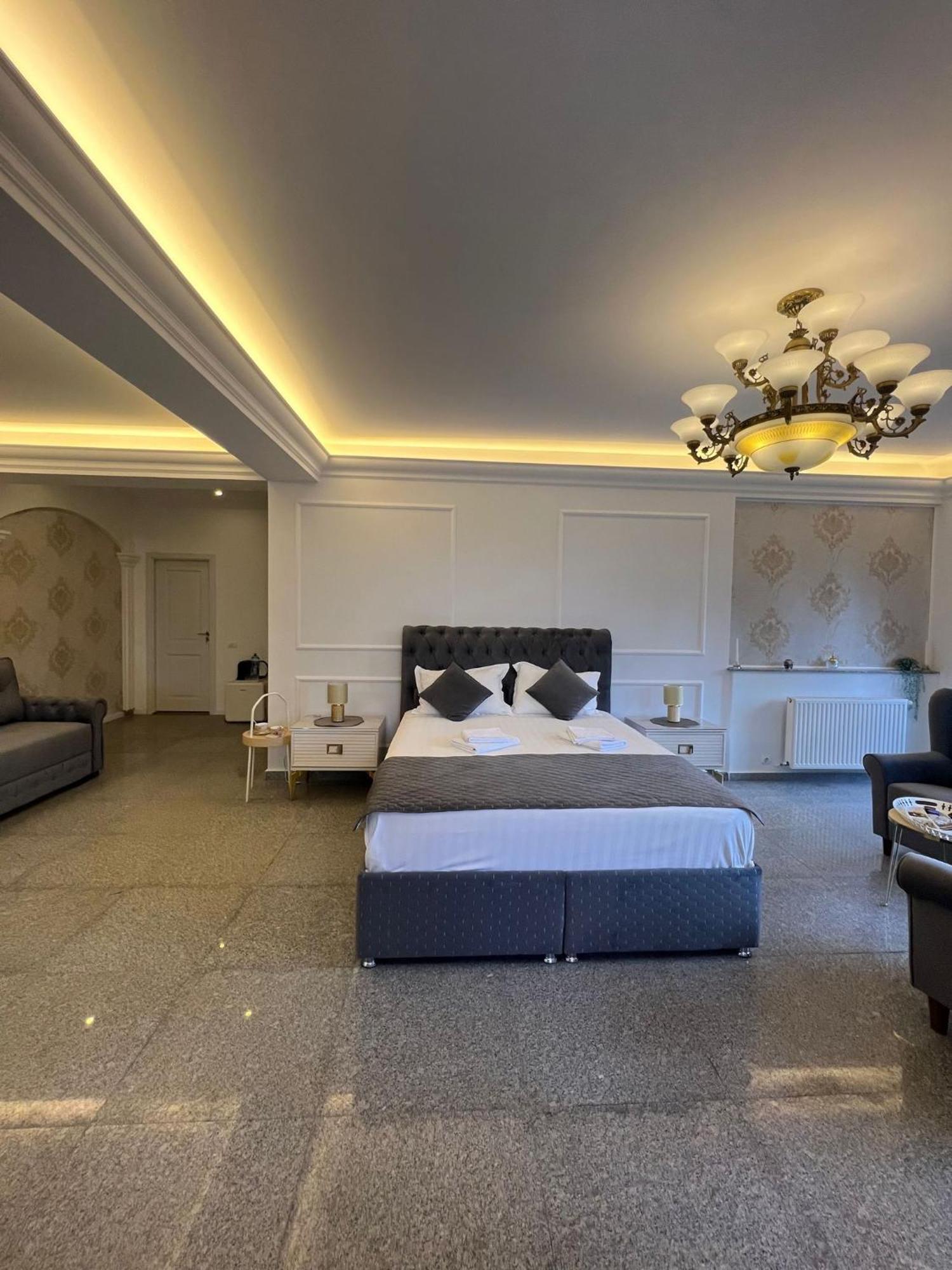 Ami Residence Bucharest Airport,Therme&Free Parking 오토페니 외부 사진